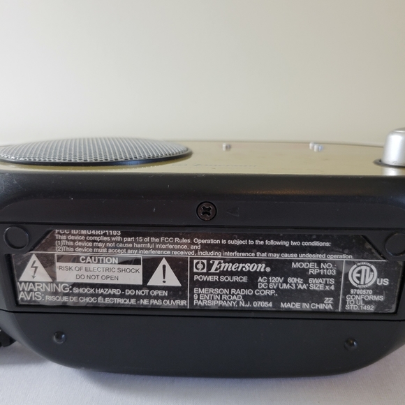 VINTAGE EMERSON INSTANT WEATHER BAND AM/FM RADIO MODEL RP1103 TEST WORKS - Picture 6 of 11